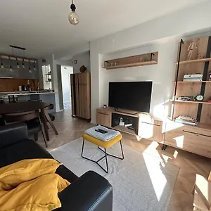  Appartement Simply Yellow